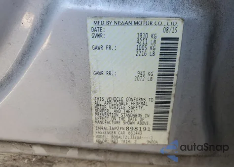 2015 Nissan Altima 2.5 z USA, uszkodzony, nr VIN 1N4AL3AP2FN898191